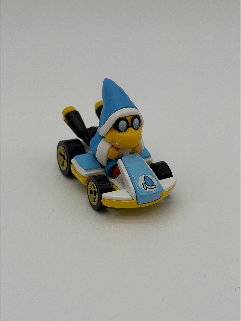 Hot Wheels Mario Kart Kamek Diecast Nintendo MarioKart